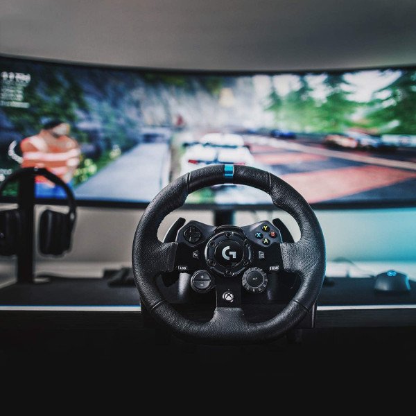 Logitech G923 Racing Wheel and Pedals for Xbox