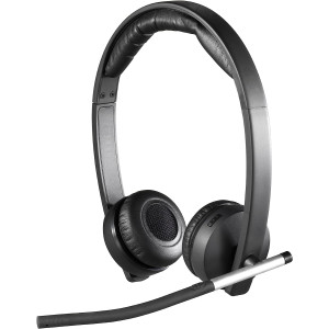 Logitech H820e Wireless Stereo Headset with Noise-Cancelling Mic