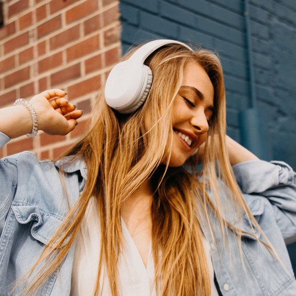 Edifier W800BT Wireless Bluetooth Over-ear Headphones