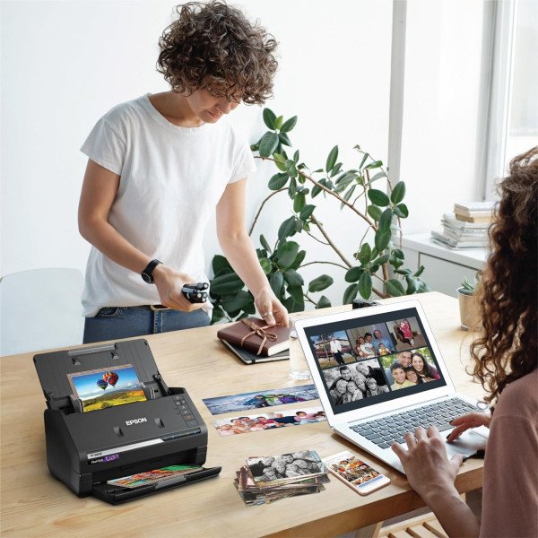 Epson FastFoto FF-680W Photo Scanner