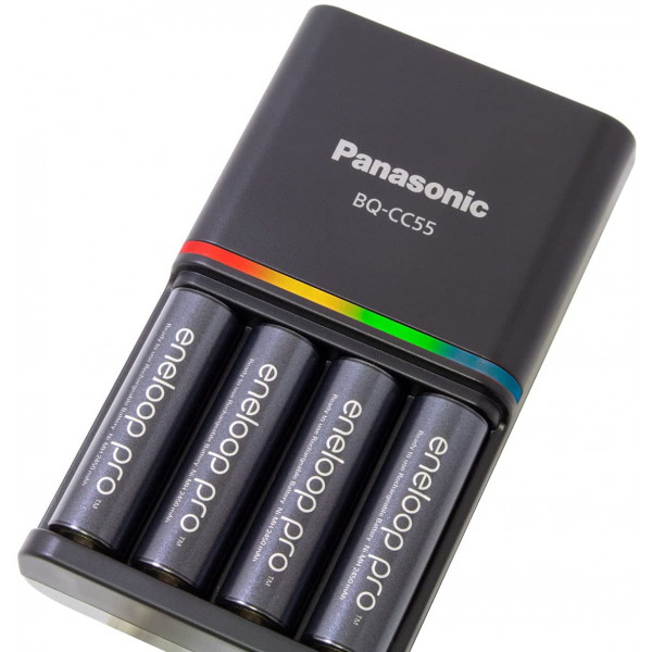 Panasonic eneloop pro Charger with Pack of 4 AA 2550mAh Rechargeable Batteries